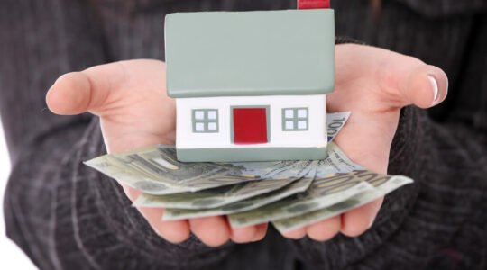 Remont domu pożyczką z zabezpieczeniem hipotecznym – kompendium kredytobiorcy